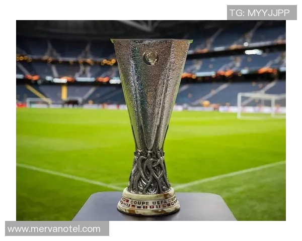 法甲赛场恩德里克精彩破门助球队夺得关键胜利