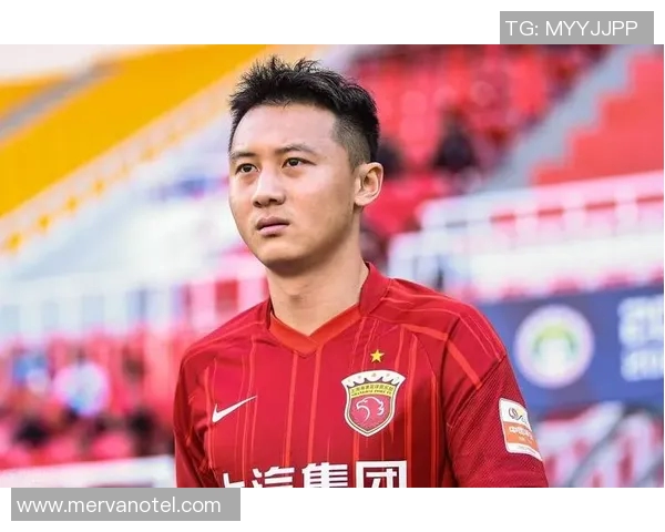 冯劲助力成都蓉城再创辉煌展现足球新风采