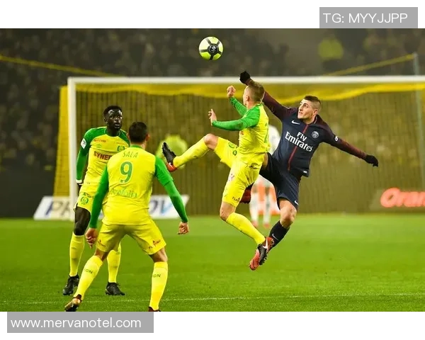 巴黎圣日耳曼主场大胜南特，豪取法甲头名！